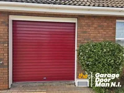 Roller garage door